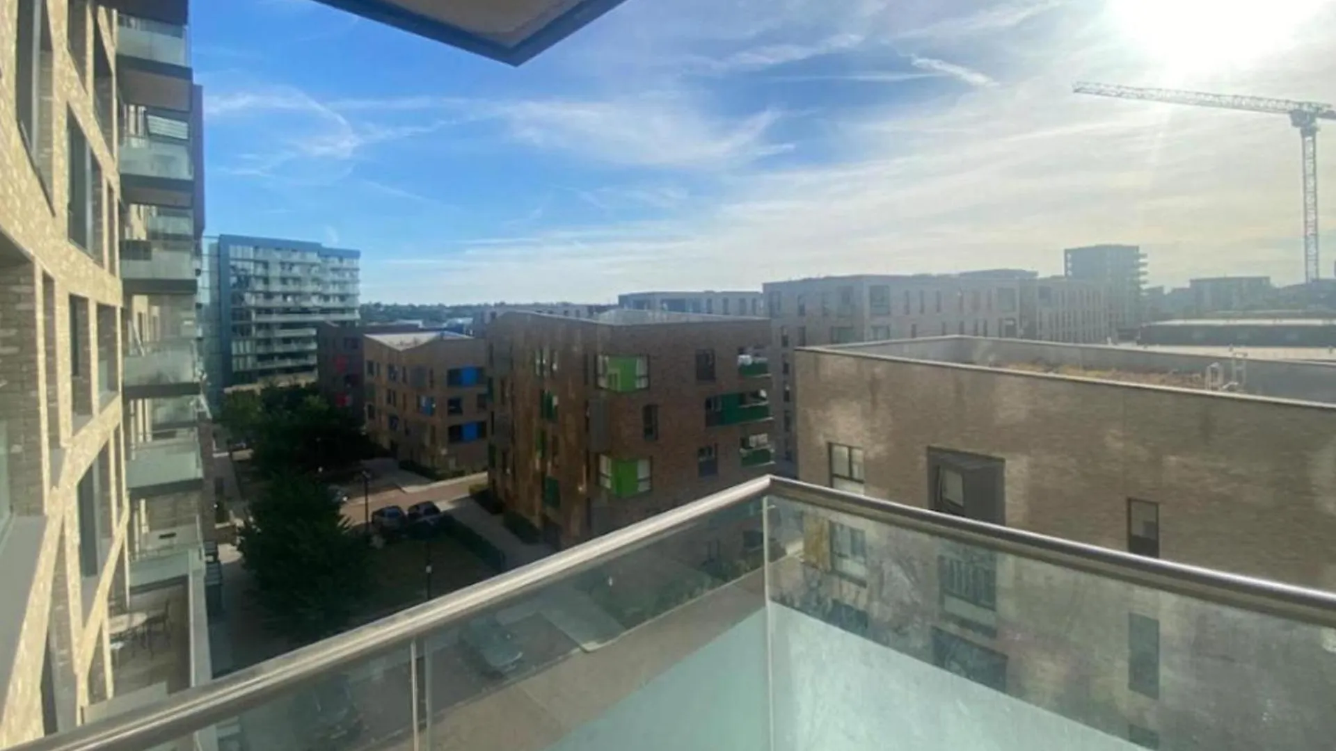 Stylish London Apartment Close To O2 And Riverside